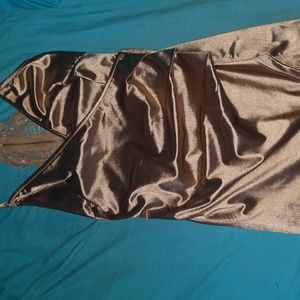 Shiny gold dress